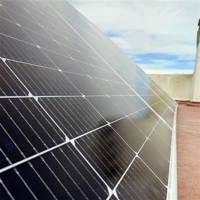 Ħġieġ għal pannelli solari